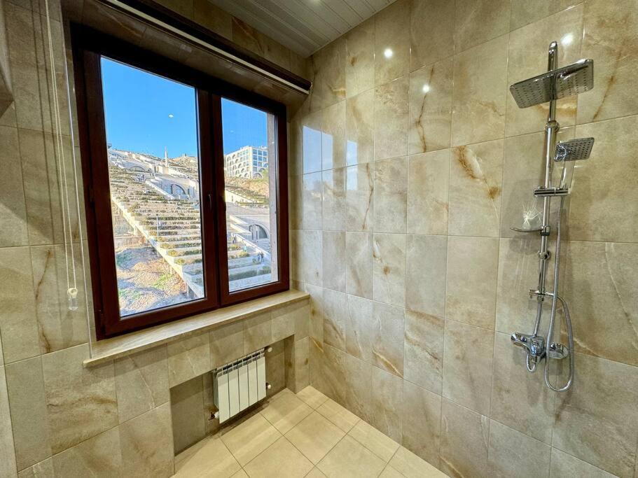 Touch The Sky Apartment Erywań Zewnętrze zdjęcie