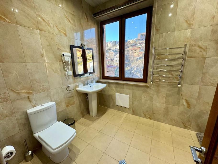 Touch The Sky Apartment Erywań Zewnętrze zdjęcie